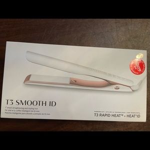 T3 Smooth ID Straightener